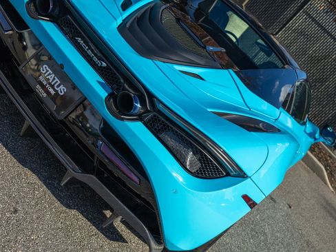 Used 2022 McLaren 720S Spider image 47