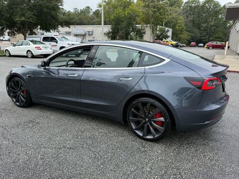 Used 2020 Tesla Model 3 Performance image 3