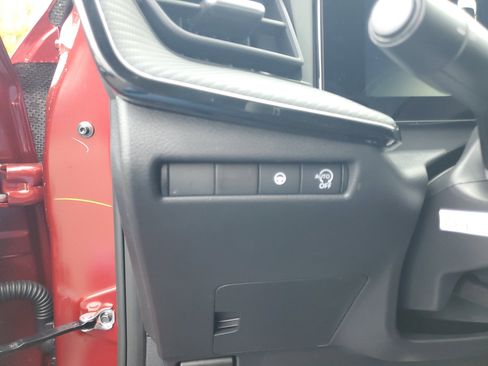 New 2026 Nissan Kicks SR image 20