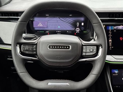 Used 2025 Jeep Wagoneer S Limited image 21