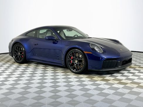 Used 2026 Porsche 911 Carrera GTS image 3