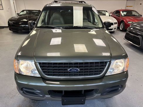 Used 2002 Ford Explorer XLT image 7