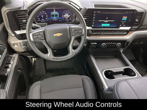 Used 2025 Chevrolet Silverado 2500 LT w/ Safety Package image 14