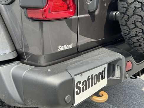 New 2025 Jeep Wrangler Unlimited Rubicon 392 image 11