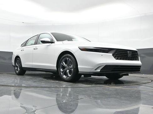 New 2025 Honda Accord EX-L image 41