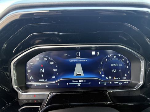 Used 2022 Chevrolet Silverado 1500 LT image 7