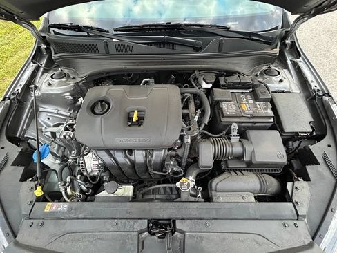 Used 2024 Kia Forte LXS FWD image 12