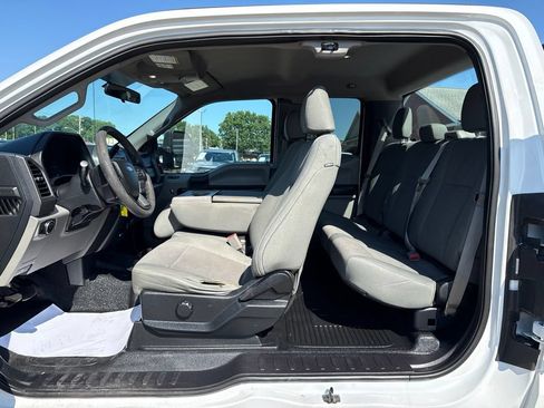 Used 2017 Ford F250 XL w/ Power Equipment Group AWD/4WD image 15