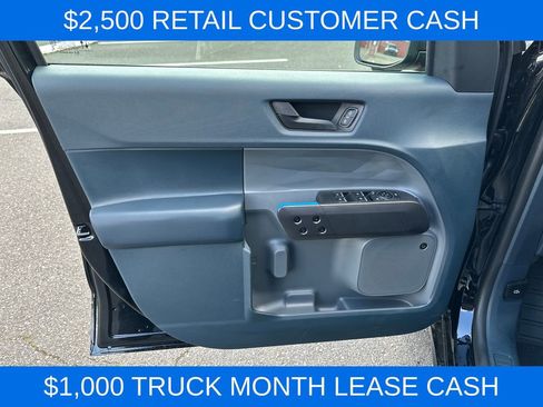 New 2025 Ford Maverick Lobo image 11