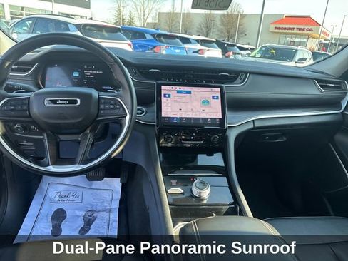 Used 2022 Jeep Grand Cherokee L Limited image 14