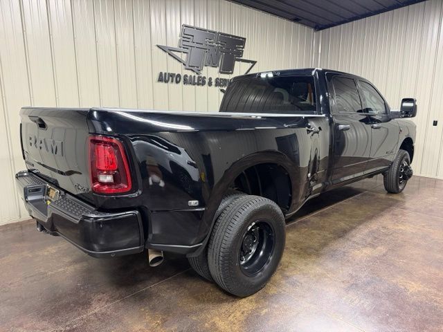 Used 2025 RAM 3500 Big Horn AWD/4WD image 8