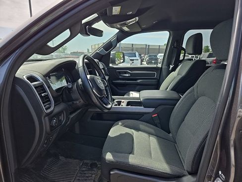 Used 2022 RAM 1500 Big Horn AWD/4WD image 16