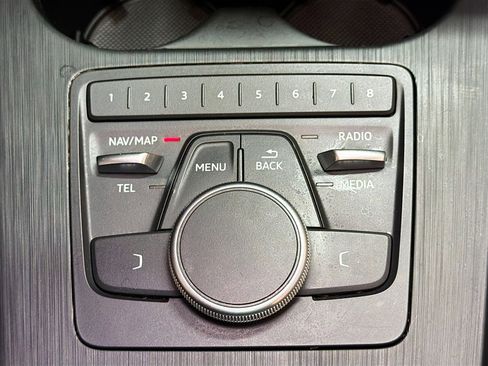 Used 2017 Audi A4 2.0T Premium w/ Convenience Package image 23