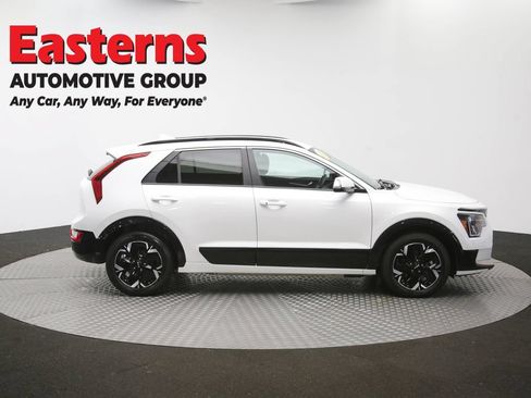 Used 2023 Kia Niro Wind w/ Wind Preserve Package FWD image 45