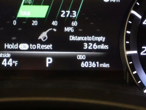 Used 2021 Toyota Highlander Platinum image 17