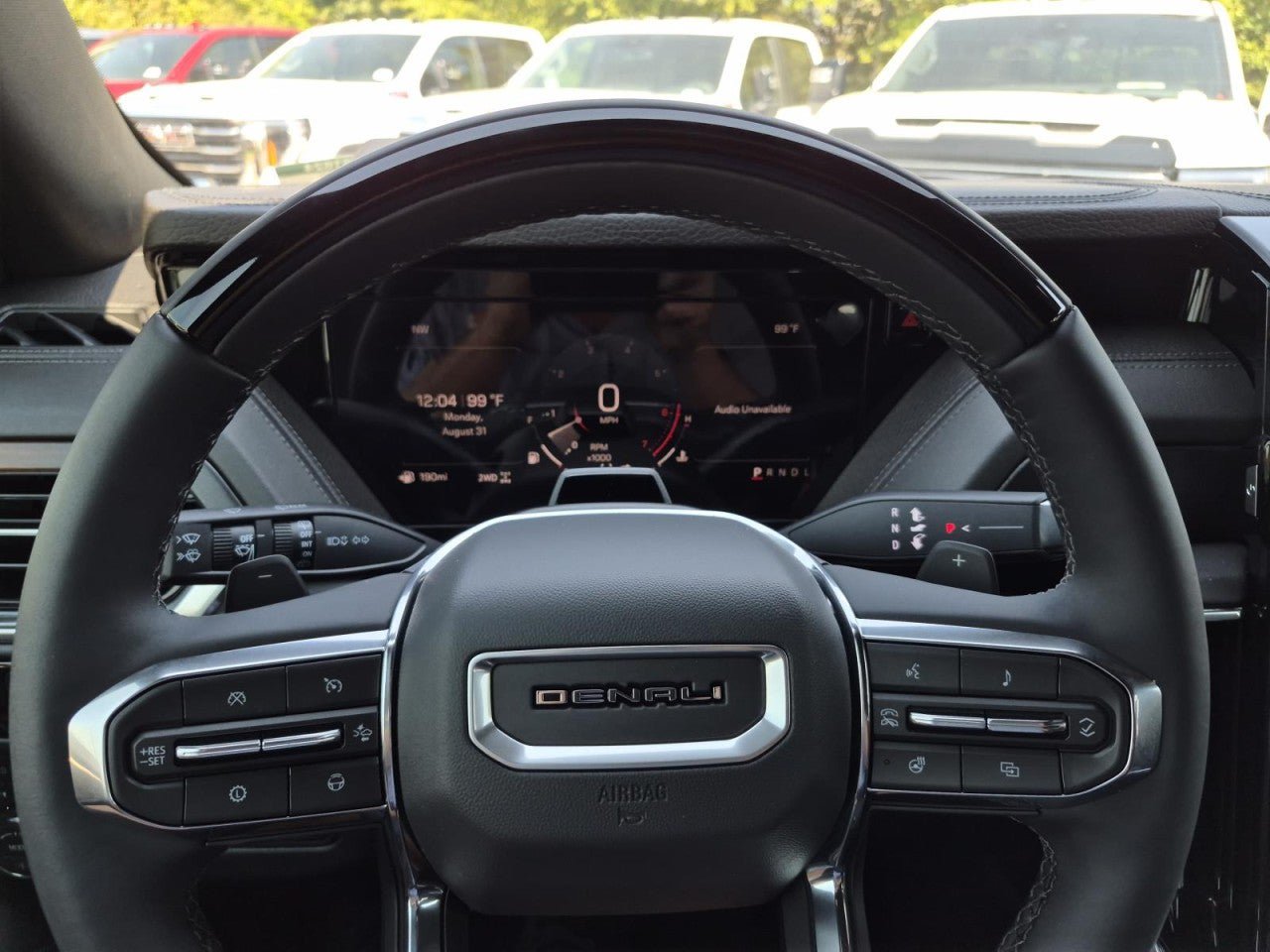 Used 2026 GMC Yukon Denali w/ Denali Reserve Package AWD/4WD image 19