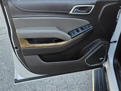 Used 2020 GMC Yukon XL Denali w/ Open Road Package image 37