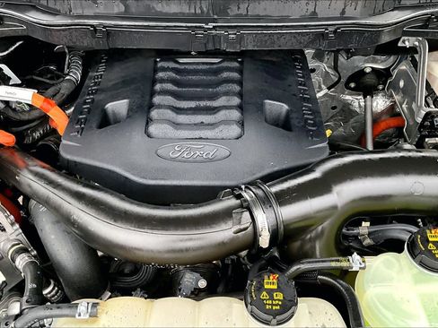 Certified 2023 Ford F150 Lariat w/ Equipment Group 502A High image 32