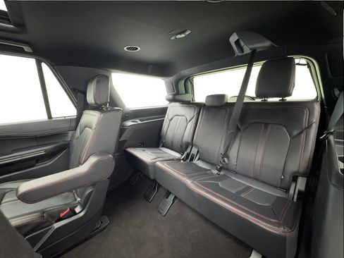 Used 2023 Ford Expedition Limited RWD image 27