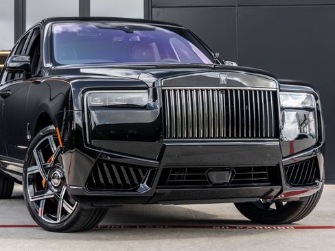 Used 2026 Rolls-Royce Cullinan Black Badge AWD/4WD image 8