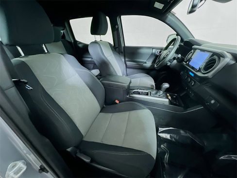 Certified 2021 Toyota Tacoma TRD Sport image 24