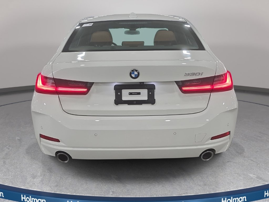 Certified 2023 BMW 330i Sedan w/ Driving Assistance Package RWD image 6