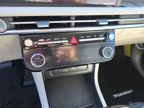 New 2026 Hyundai Tucson Blue SE w/ Tow & Go Package image 16