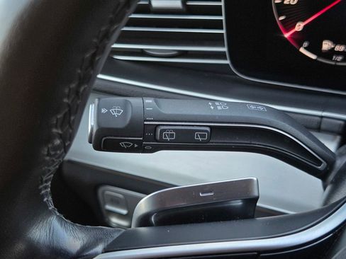 Used 2024 Mercedes-Benz GLE 450e 4MATIC image 30