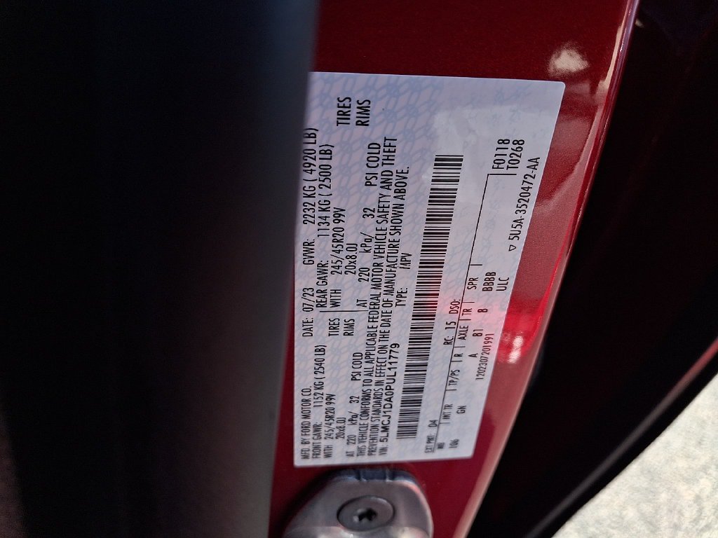 Certified 2023 Lincoln Corsair AWD w/ Equipment Group 101A image 26