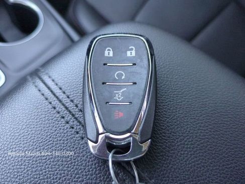 Used 2018 Chevrolet Equinox Premier AWD/4WD image 32