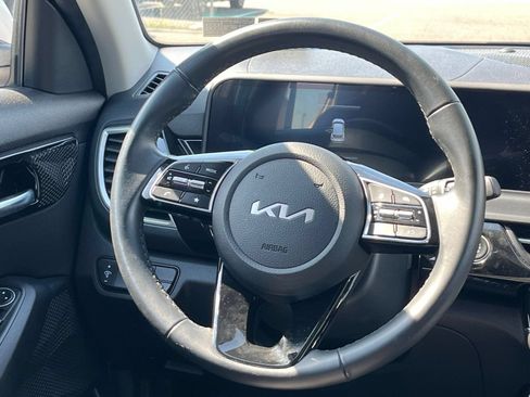 Used 2025 Kia Seltos S FWD image 28