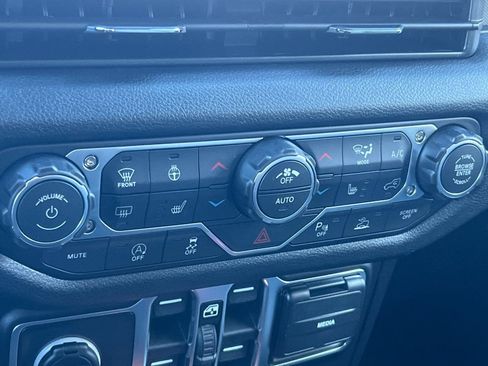 New 2026 Jeep Wrangler Unlimited Sport AWD/4WD image 20