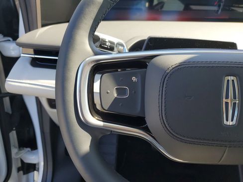 New 2026 Lincoln Nautilus Reserve AWD/4WD image 24