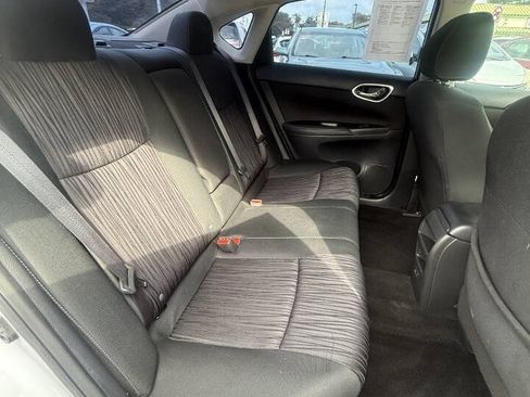 Used 2019 Nissan Sentra SV FWD image 16