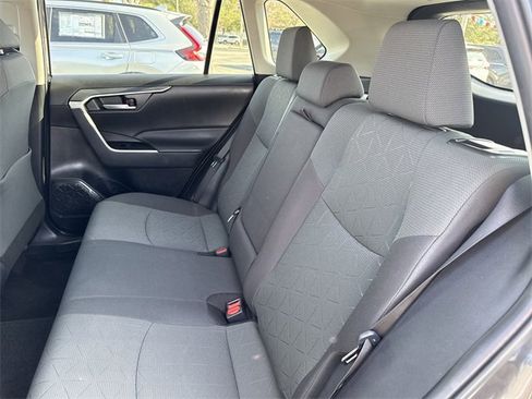 Used 2023 Toyota RAV4 XLE image 20
