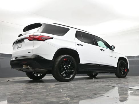 Used 2023 Chevrolet Traverse Premier w/ Redline Edition AWD/4WD image 29