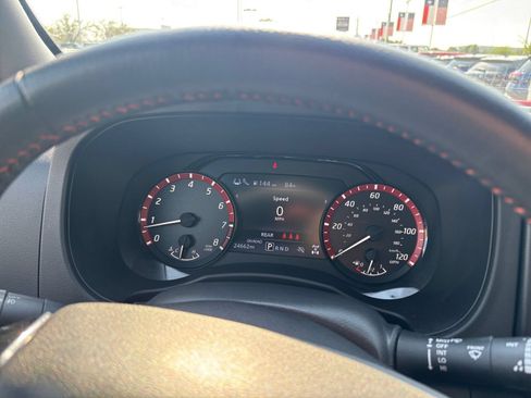 Used 2026 Nissan Frontier PRO-4X AWD/4WD image 39