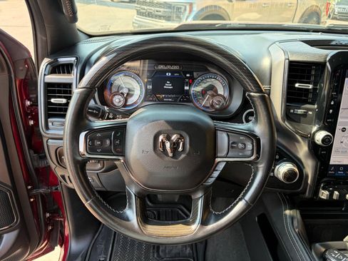 Used 2022 RAM 1500 Limited AWD/4WD image 14