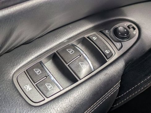 Used 2017 Nissan Armada Platinum w/ Captain Seat Package image 20