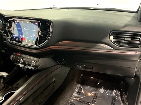 Used 2025 Dodge Durango R/T image 27