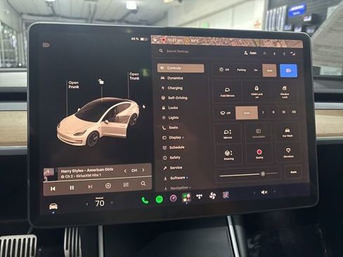 Used 2020 Tesla Model 3 Long Range AWD/4WD image 21