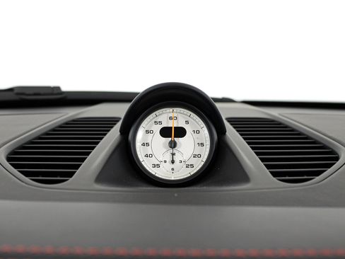 Used 2018 Porsche 911 GT2 RS RWD image 47