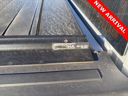 Used 2016 Ford F150 Platinum w/ Equipment Group 701A Luxury image 7