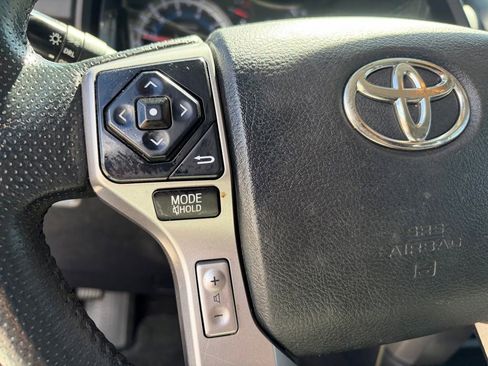 Used 2019 Toyota 4Runner SR5 Premium AWD/4WD image 59