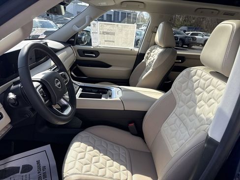 New 2026 Nissan Armada Platinum Reserve AWD/4WD image 15