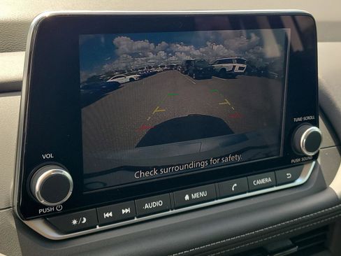 New 2026 Nissan Rogue SV w/ Cold Weather Package FWD image 31