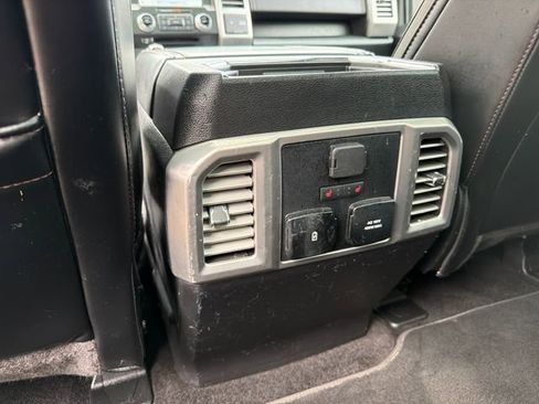Used 2018 Ford F150 Platinum w/ Technology Package AWD/4WD image 27