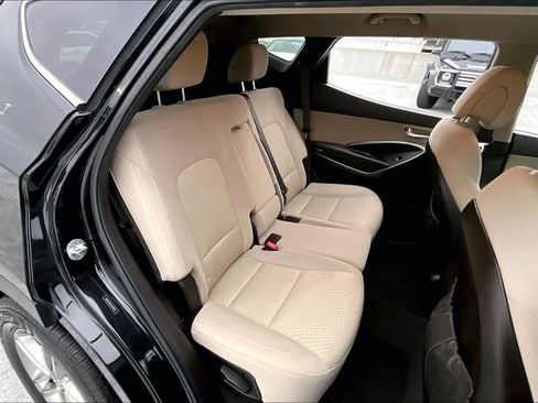 Used 2018 Hyundai Santa Fe Sport w/ 2.4L Value Package 02 image 19