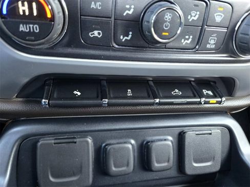 Used 2014 GMC Sierra 1500 SLT w/ SLT Preferred Package image 30