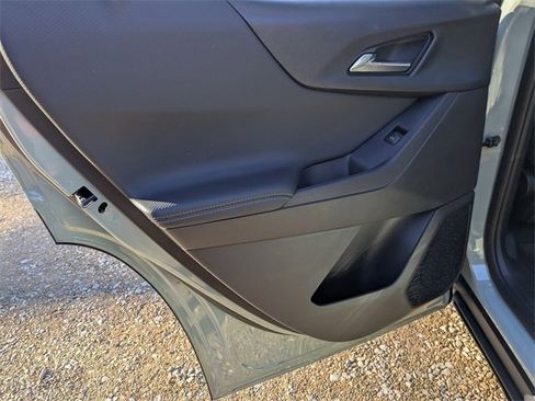 New 2026 Chevrolet Equinox LT image 22